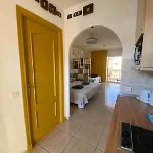 Something Over Apartamento Costa del Silencio
